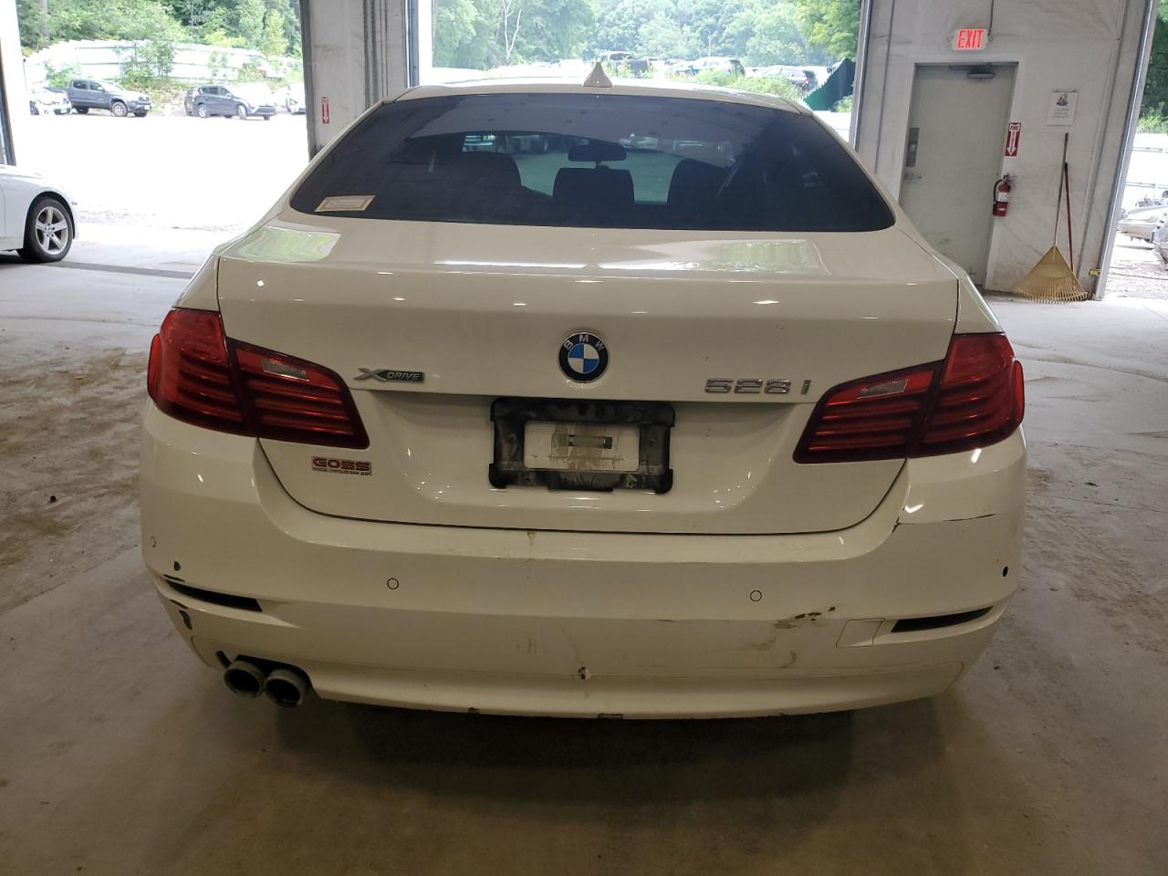 2016 BMW 528 Xi VIN: WBA5A7C56GG147697 Lot: 64976834