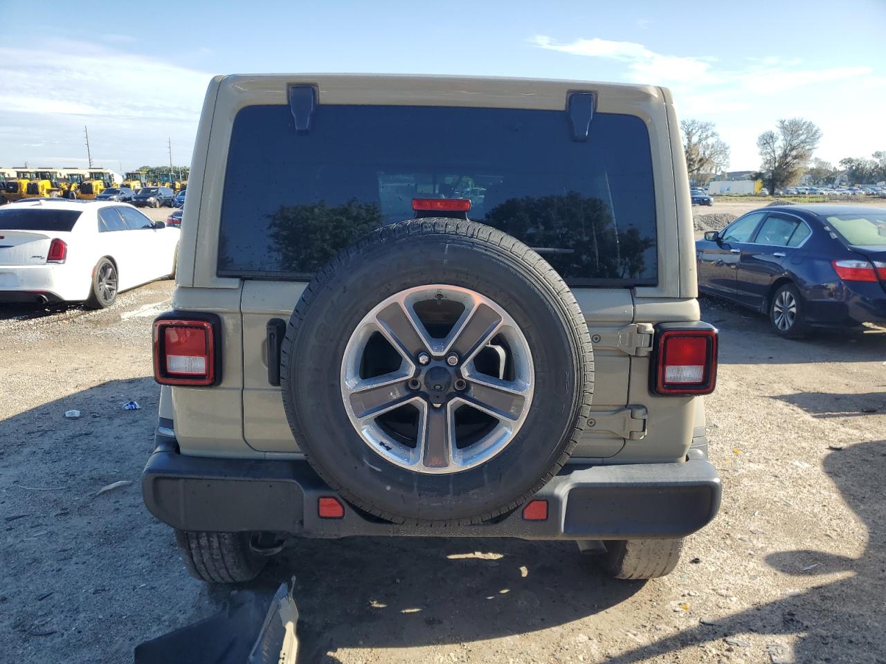 2022 Jeep Wrangler Unlimited Sahara VIN: 1C4HJXEN3NW233601 Lot: 63357564