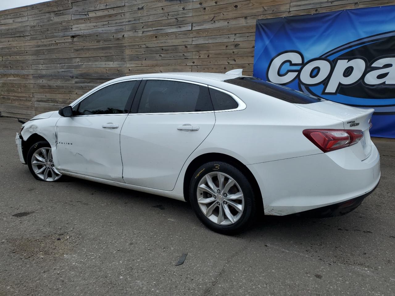 1G1ZD5ST2LF001676 2020 CHEVROLET MALIBU - Image 2