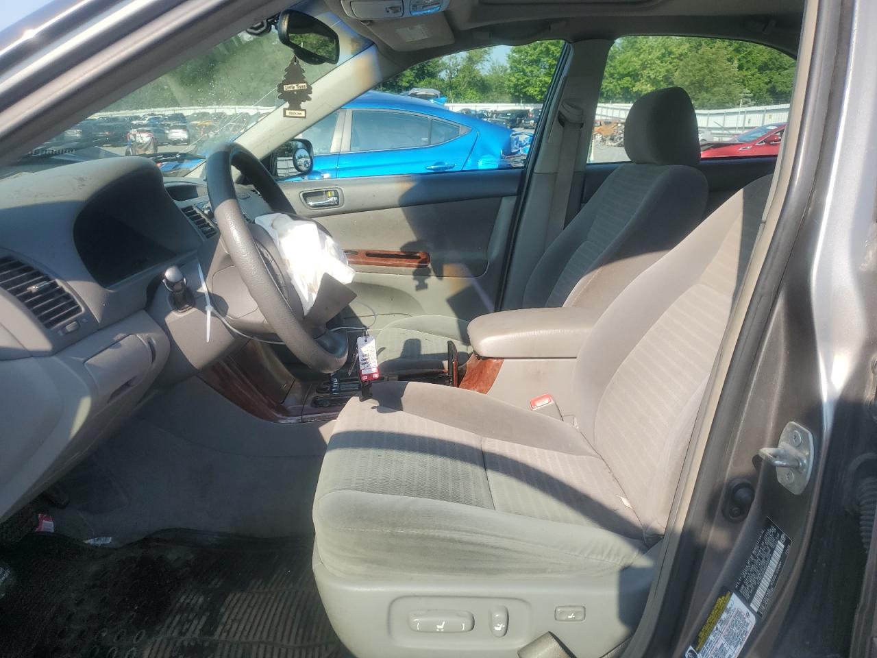 2005 Toyota Camry Le VIN: 4T1BE32K85U600979 Lot: 62095384