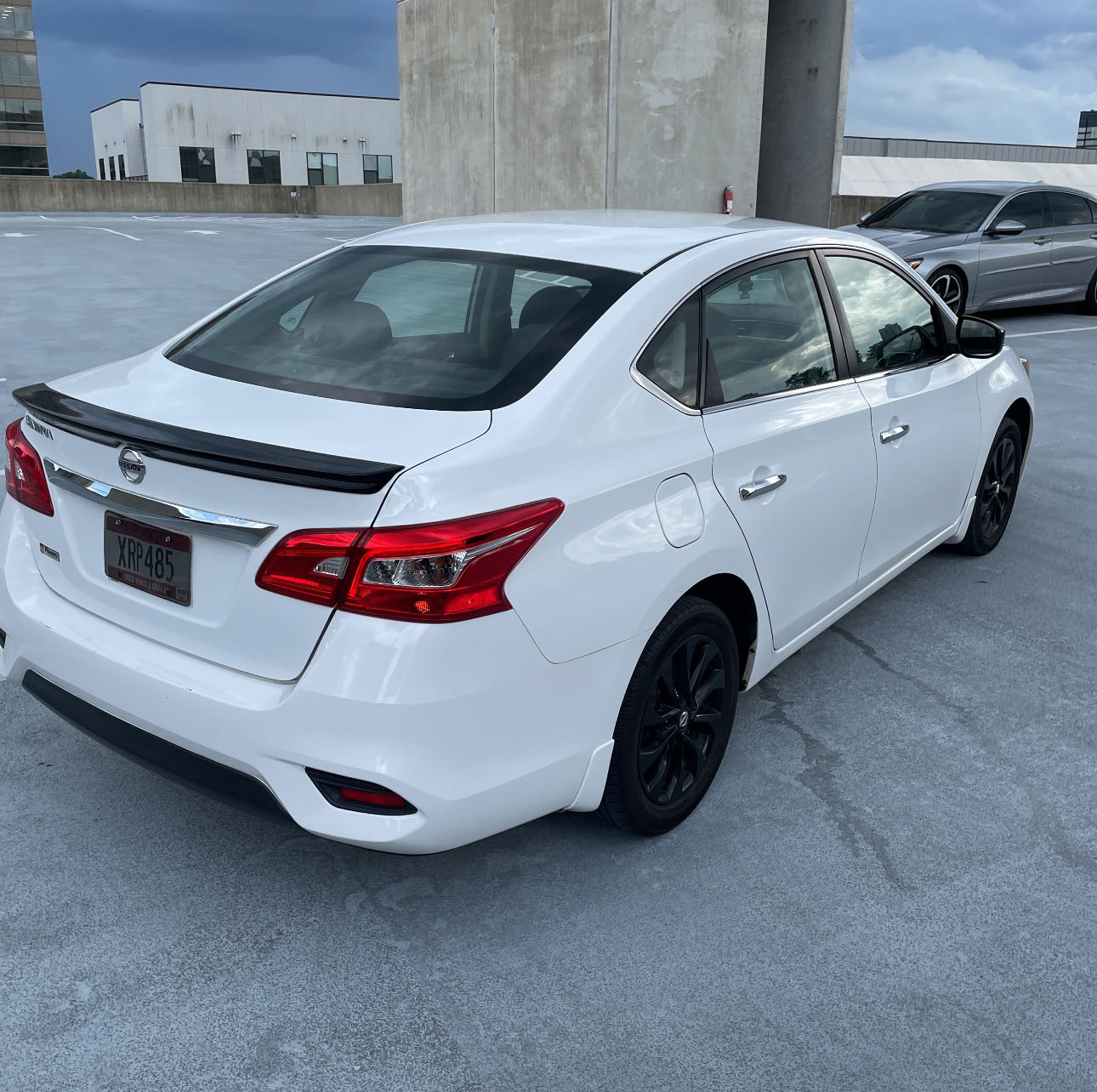 2018 Nissan Sentra S vin: 3N1AB7APXJY337255