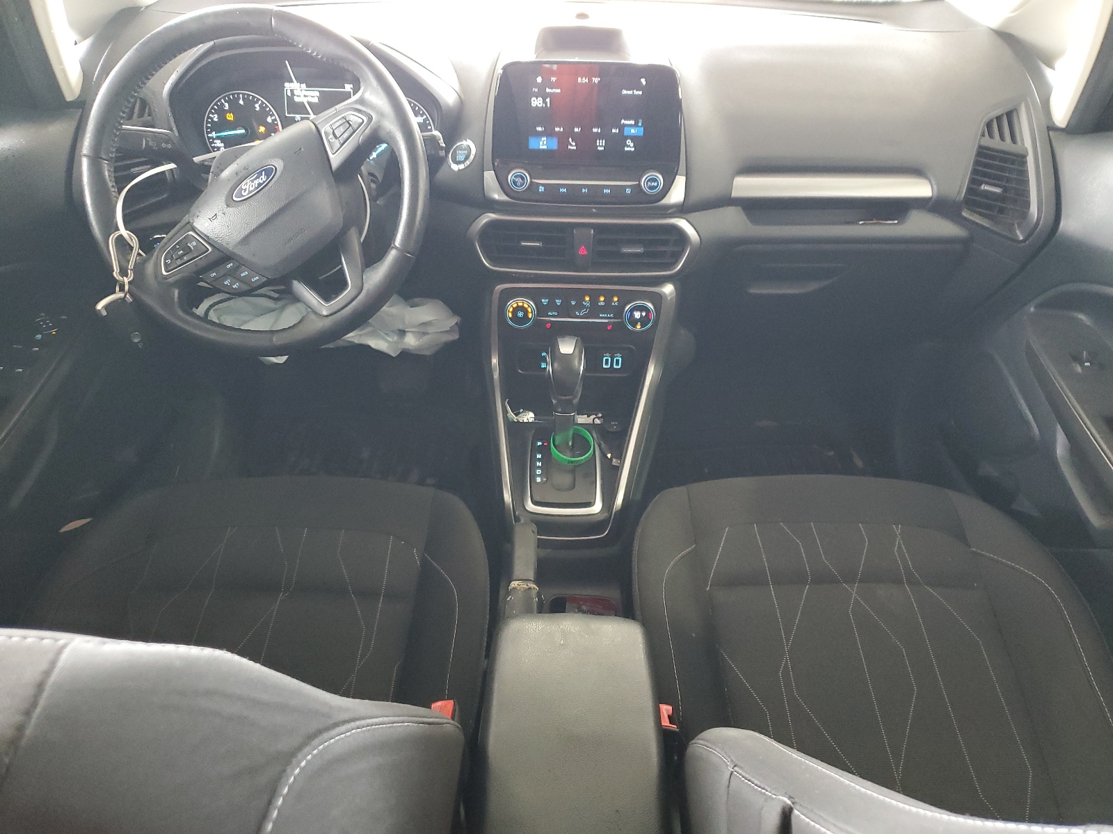 MAJ3P1TE1JC228083 2018 Ford Ecosport Se