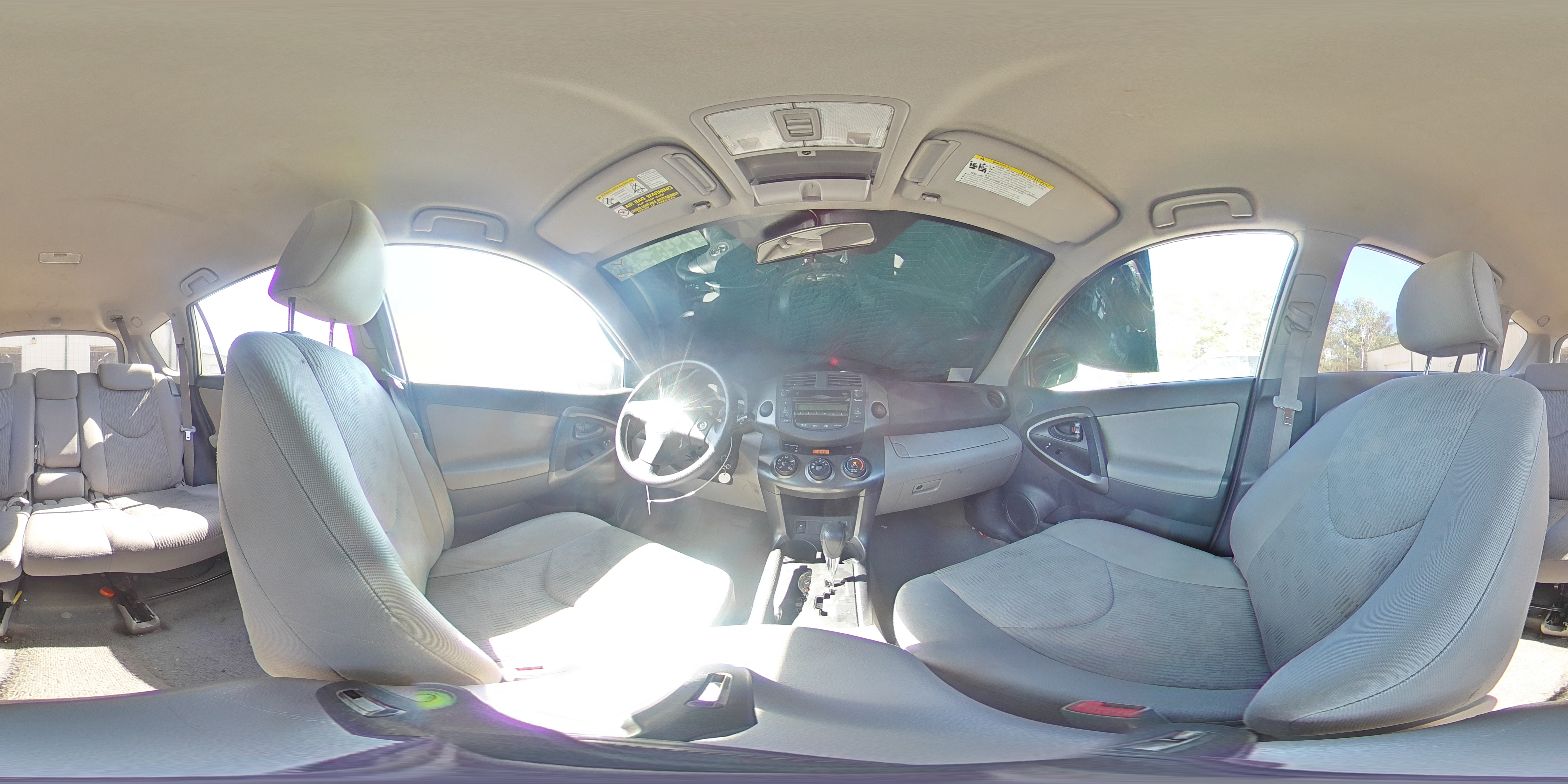2010 Toyota RAV 4 - Image 13