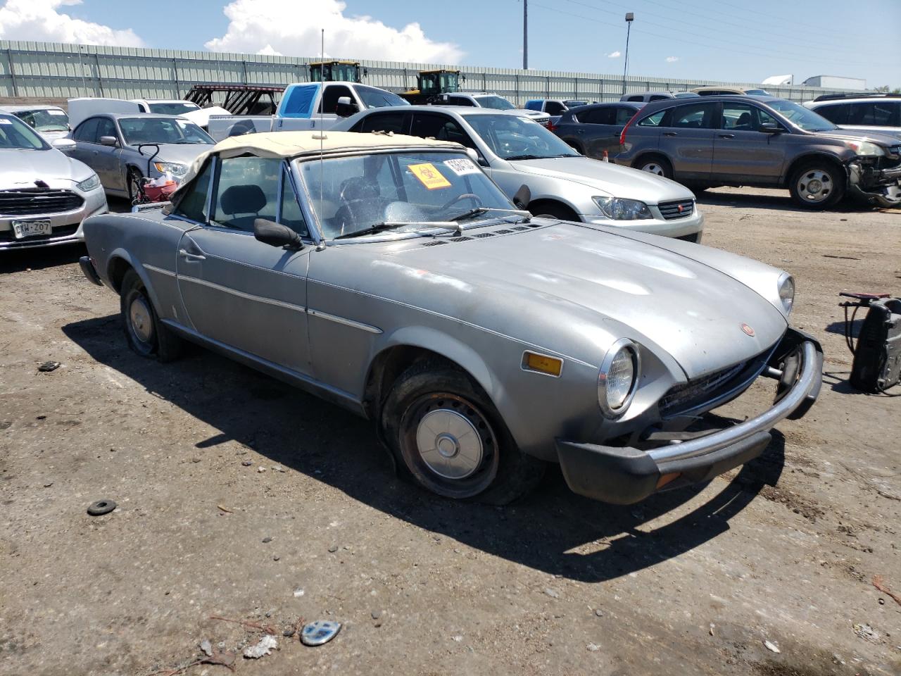 1975 Fiat Spider VIN: 124CS10097882 Lot: 63641304