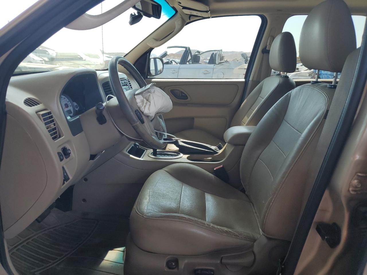 2007 Ford Escape Limited VIN: 1FMCU04197KA21895 Lot: 63543024