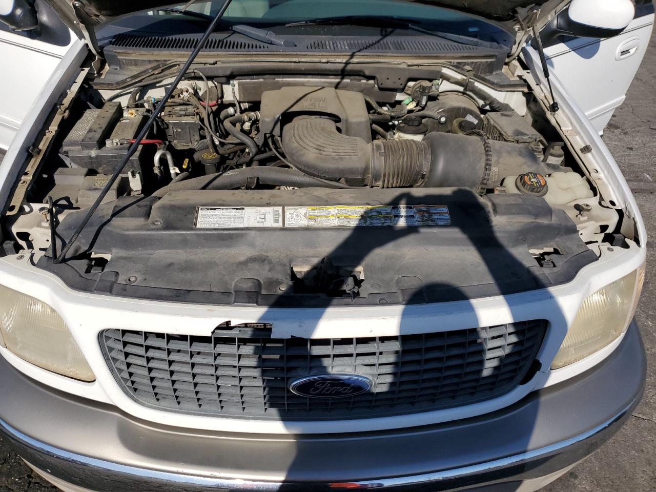 2000 Ford Expedition Eddie Bauer VIN: 1FMPU18L0YLA83071 Lot: 63739304