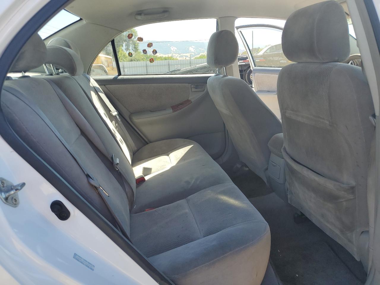 2005 Toyota Corolla Ce VIN: 1NXBR32E55Z437240 Lot: 63917574