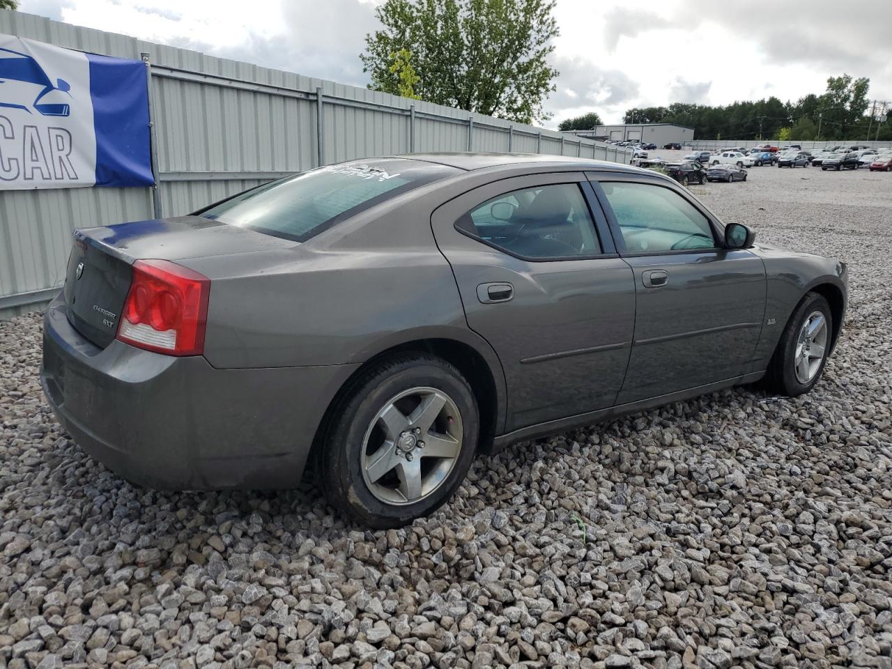 2010 Dodge Charger - Image 3