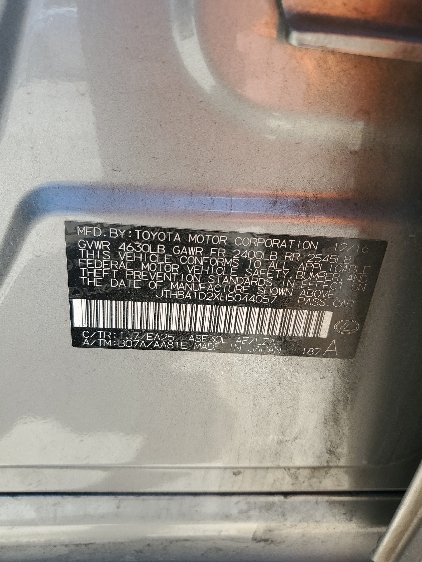 JTHBA1D2XH5044057 2017 Lexus Is 200T