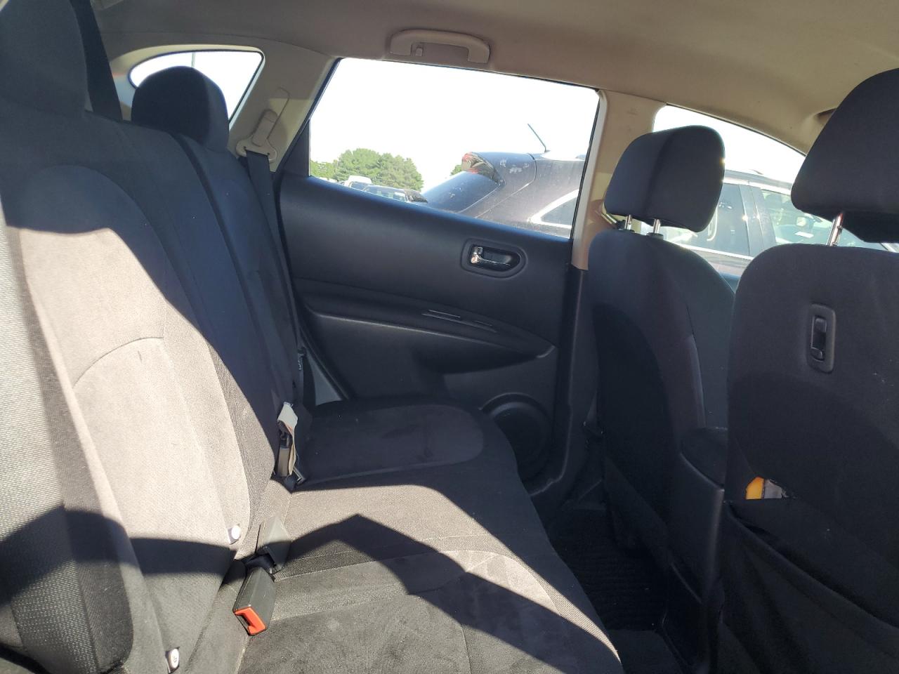 2010 Nissan Rogue S VIN: JN8AS5MVXAW611691 Lot: 59930674