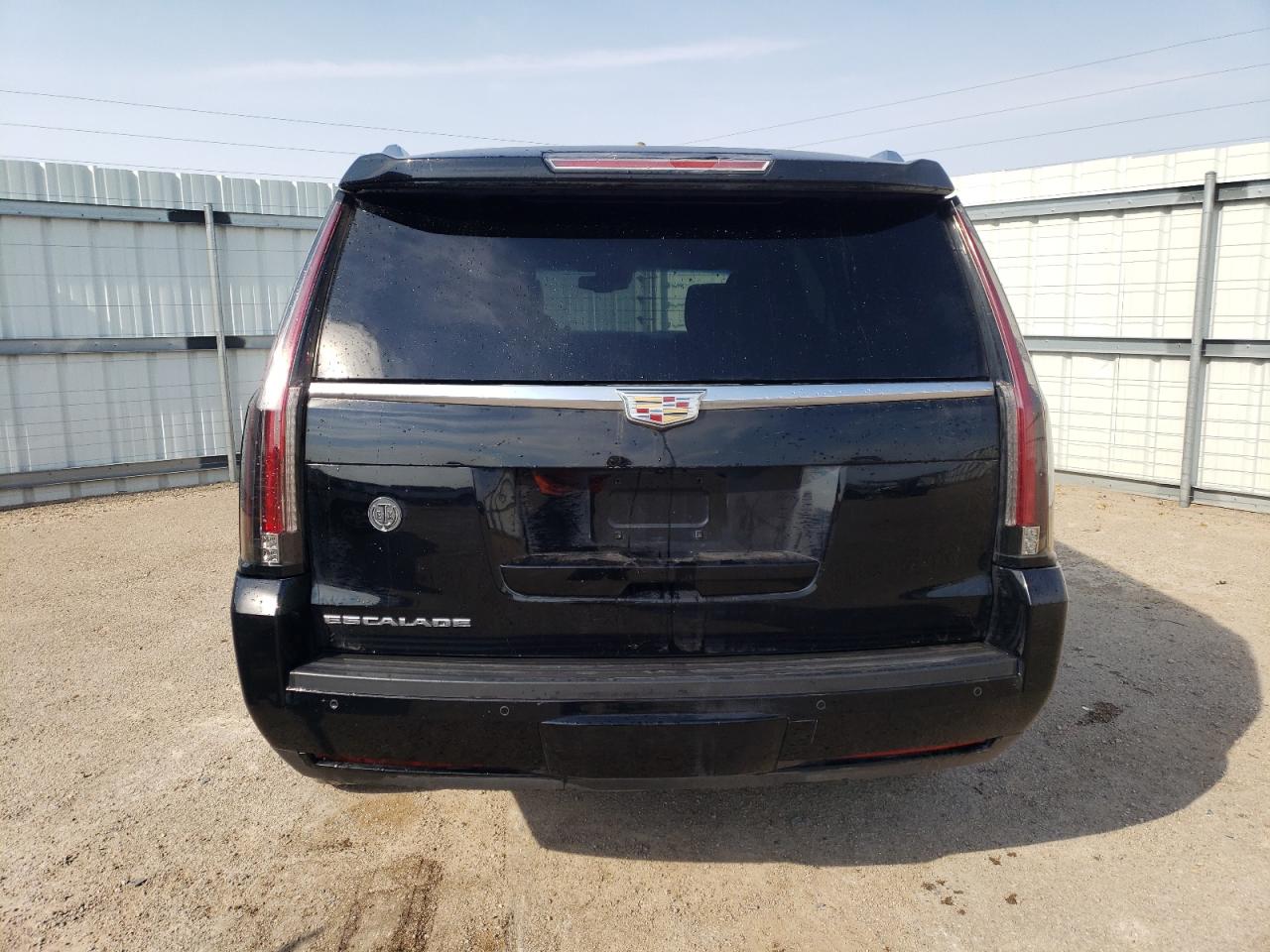 1GYS4DKJ8GR399492 2016 Cadillac Escalade Platinum