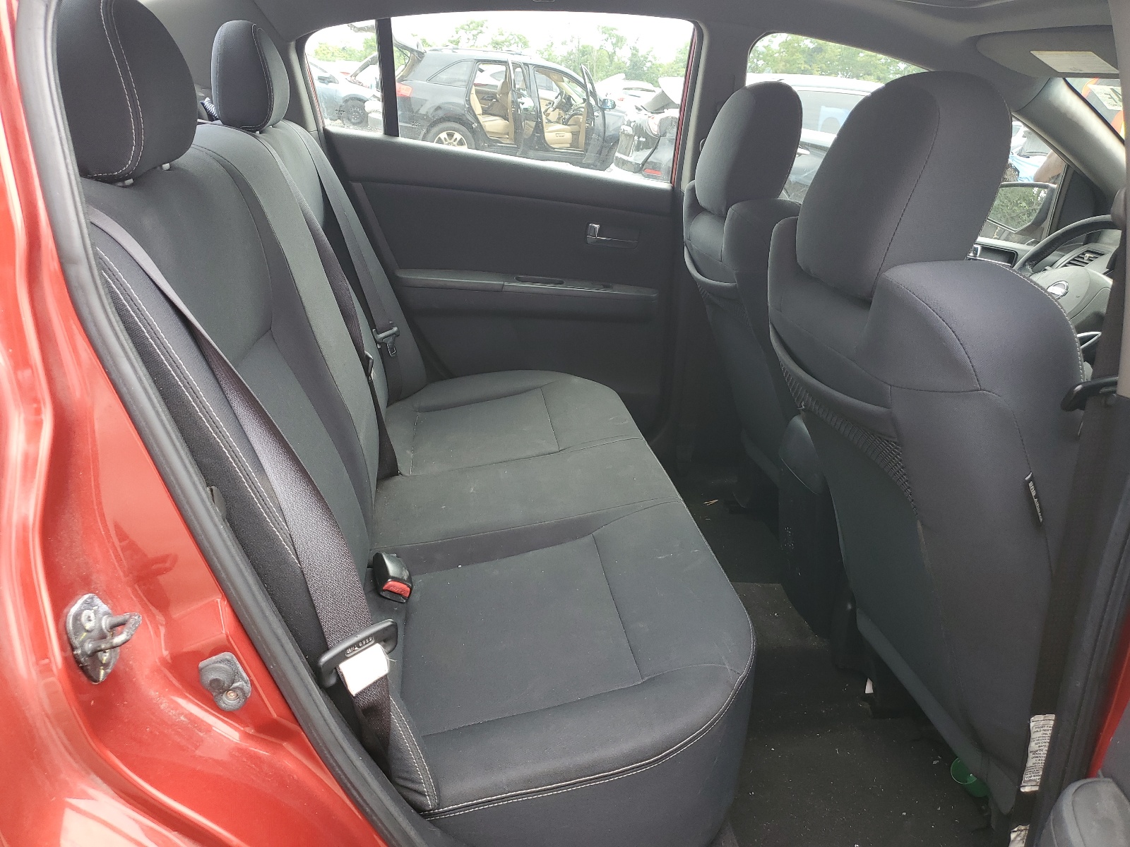 3N1CB6AP9AL684057 2010 Nissan Sentra Se-R Spec V