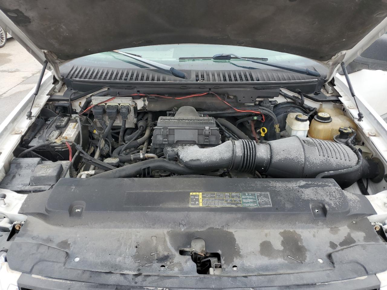 2005 Ford Expedition Xls VIN: 1FMPU14545LA80743 Lot: 64268044