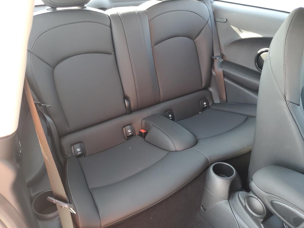 2023 Mini Cooper S VIN: WMW53DH08P2S75104 Lot: 63180004