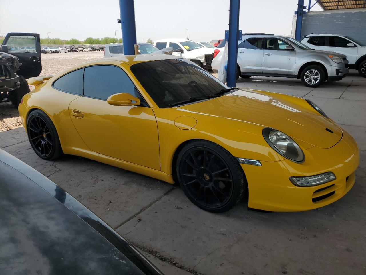 2005 Porsche 911 - Image 4