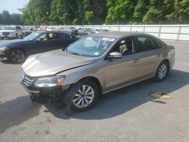 Седани VOLKSWAGEN PASSAT 2015 Золотий