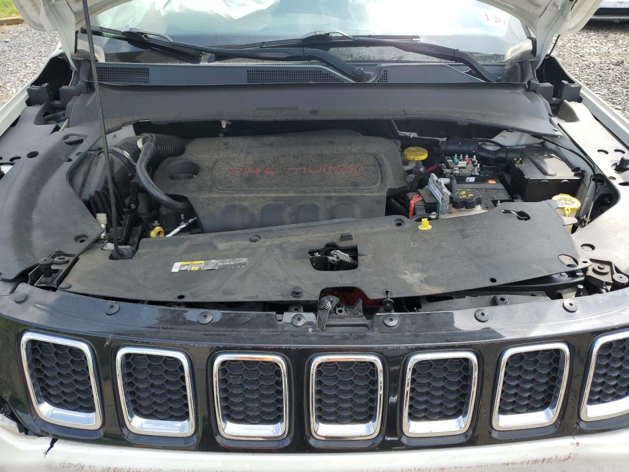 3C4NJDBB6KT704265 2019 Jeep Compass Latitude