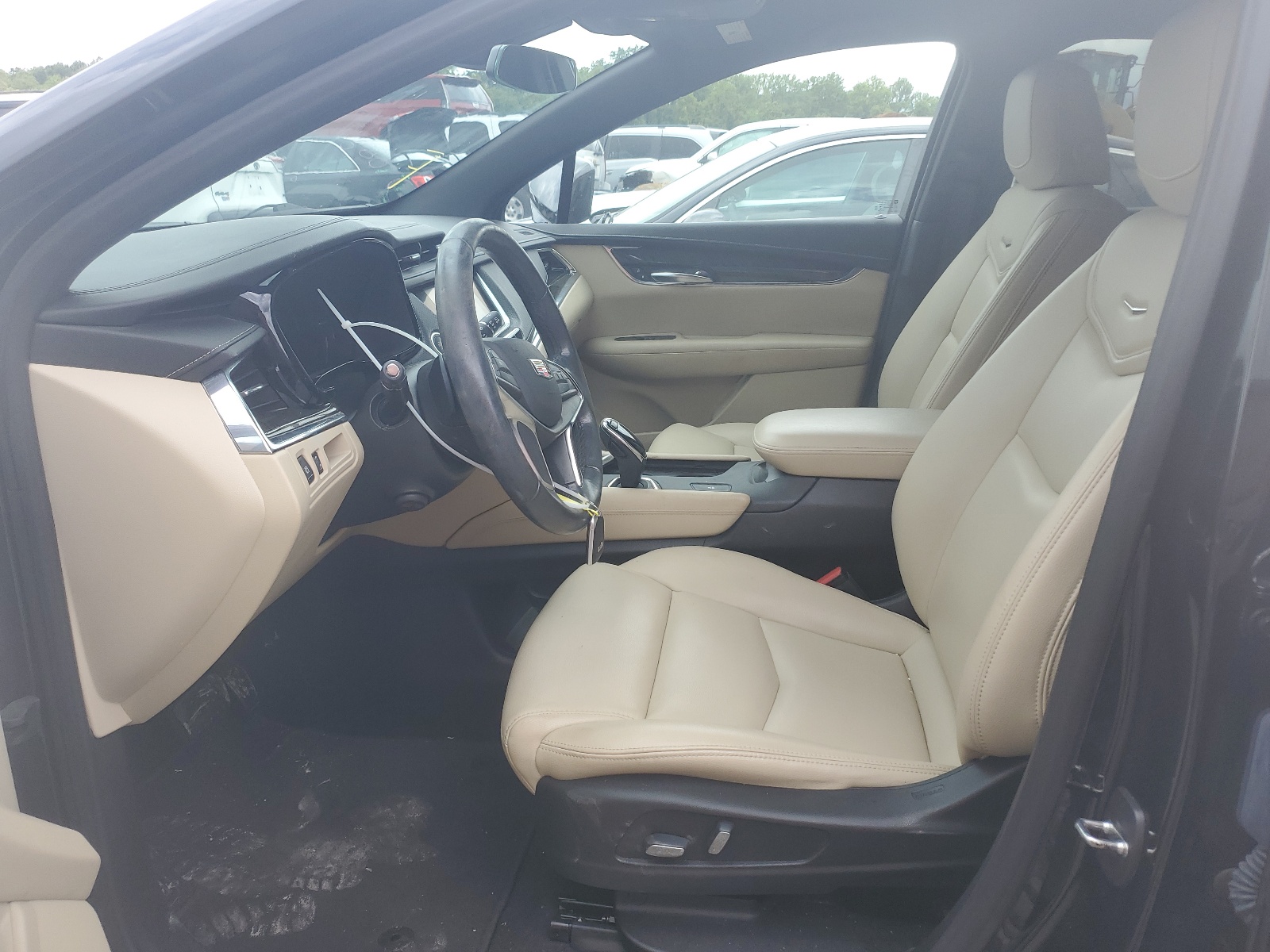 1GYKNARS2JZ230747 2018 Cadillac Xt5