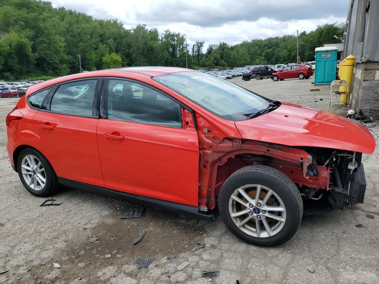 2016 Ford Focus Se VIN: 1FADP3K28GL297997 Lot: 62017354