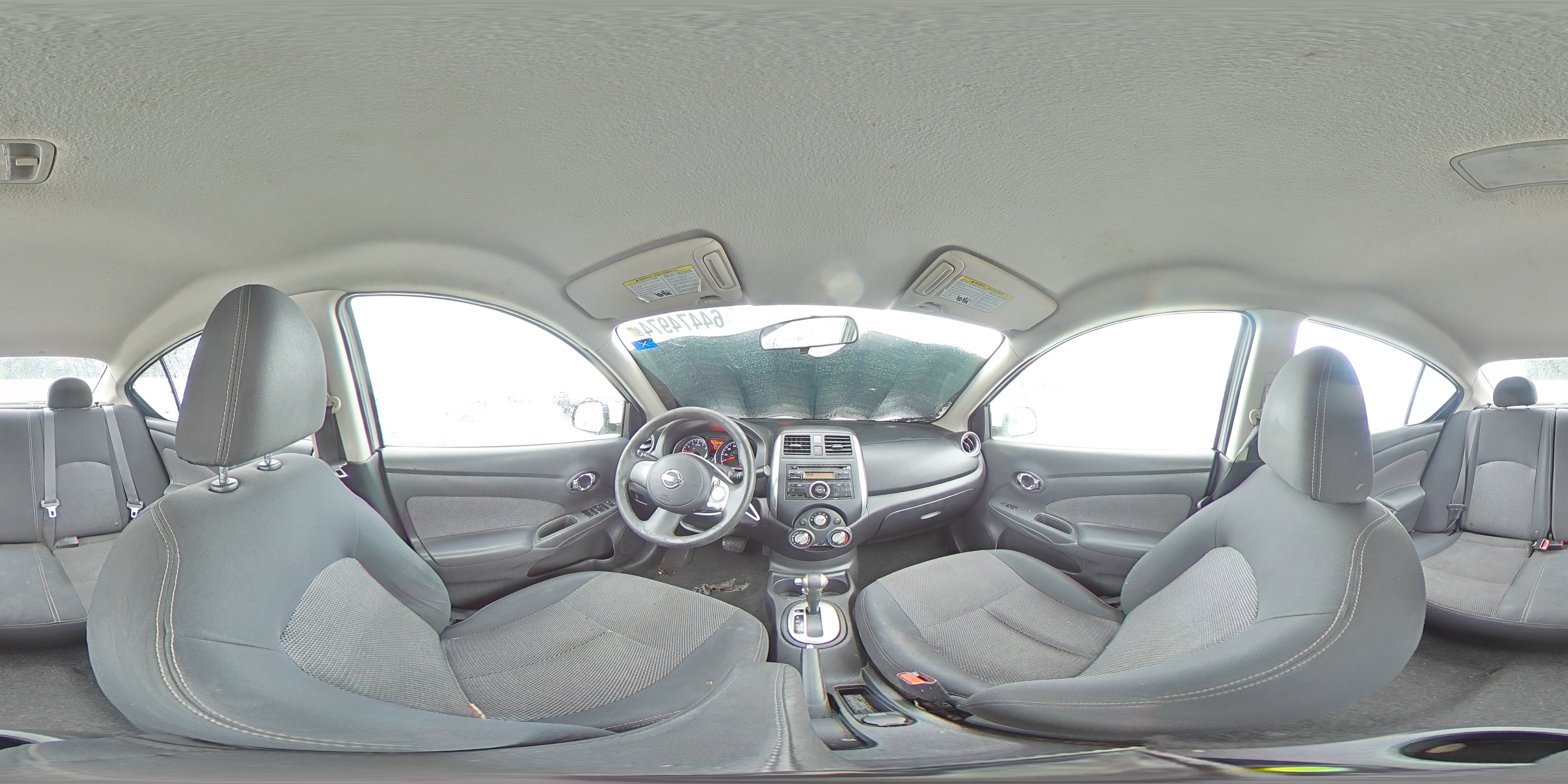2014 Nissan Versa - Image 12