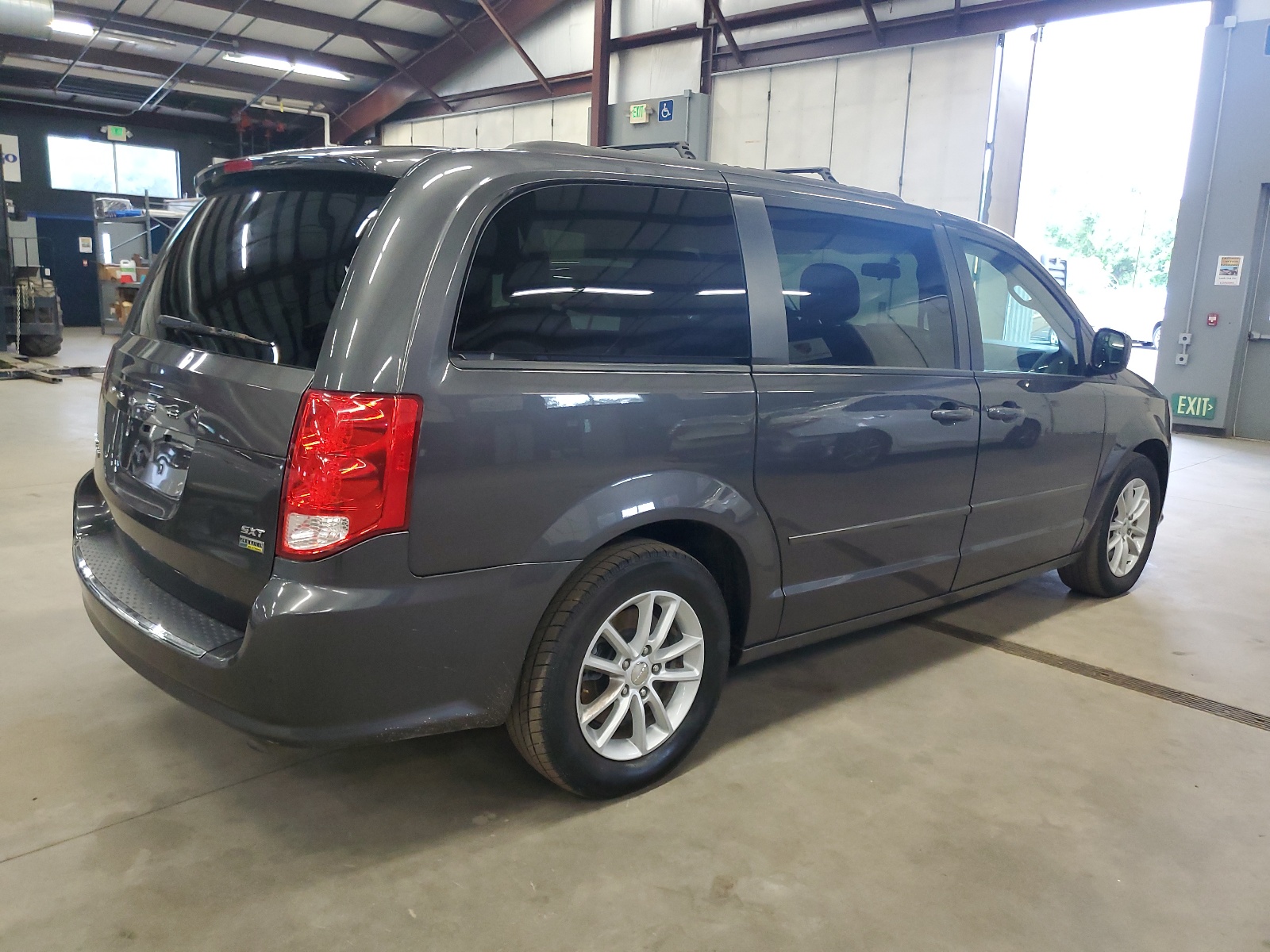 2015 Dodge Grand Caravan Sxt vin: 2C4RDGCGXFR745589