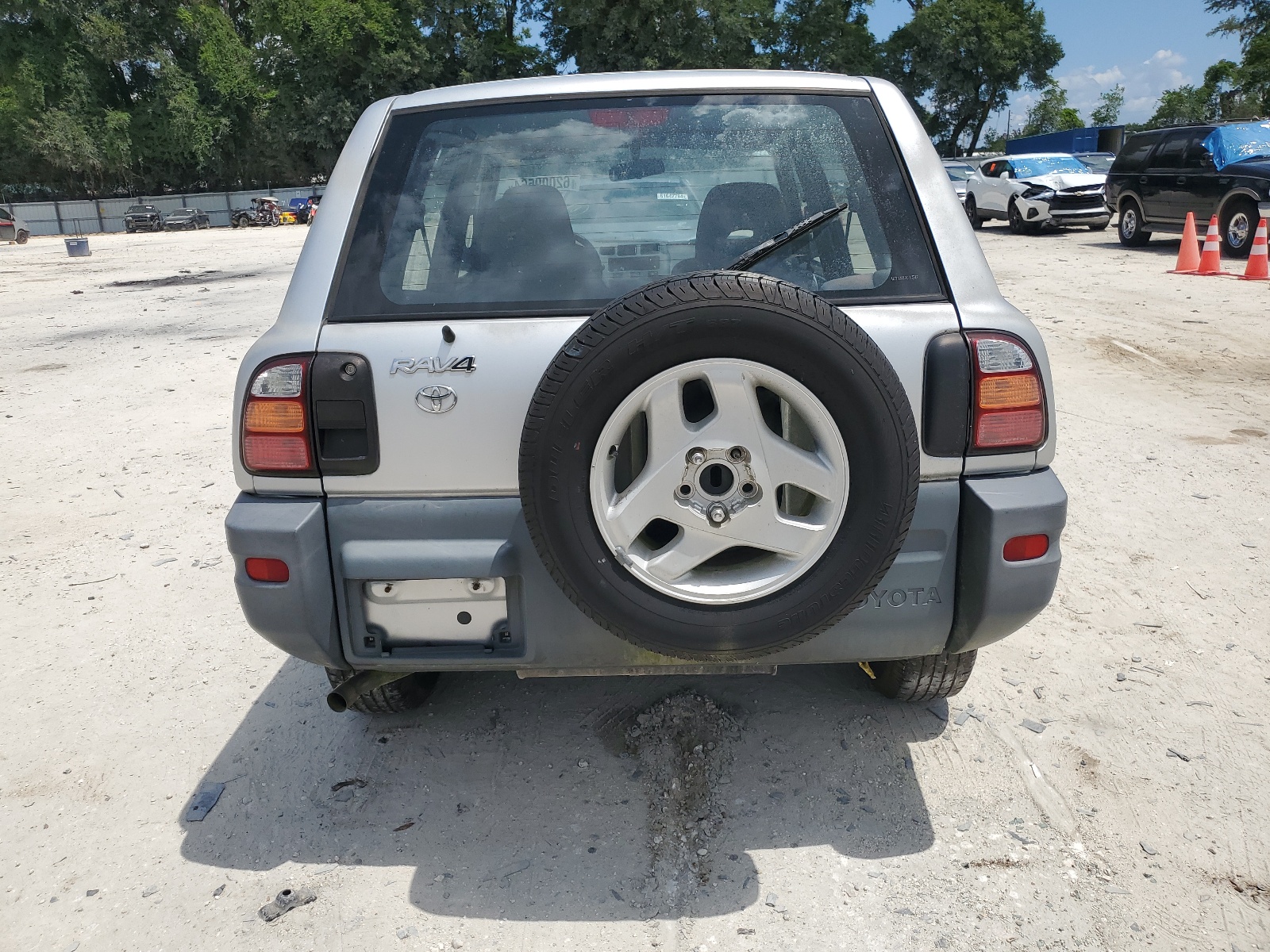 JT3HP10V4W7082156 1998 Toyota Rav4 JT3HP10V4W7082156 1998 Toyota Rav4