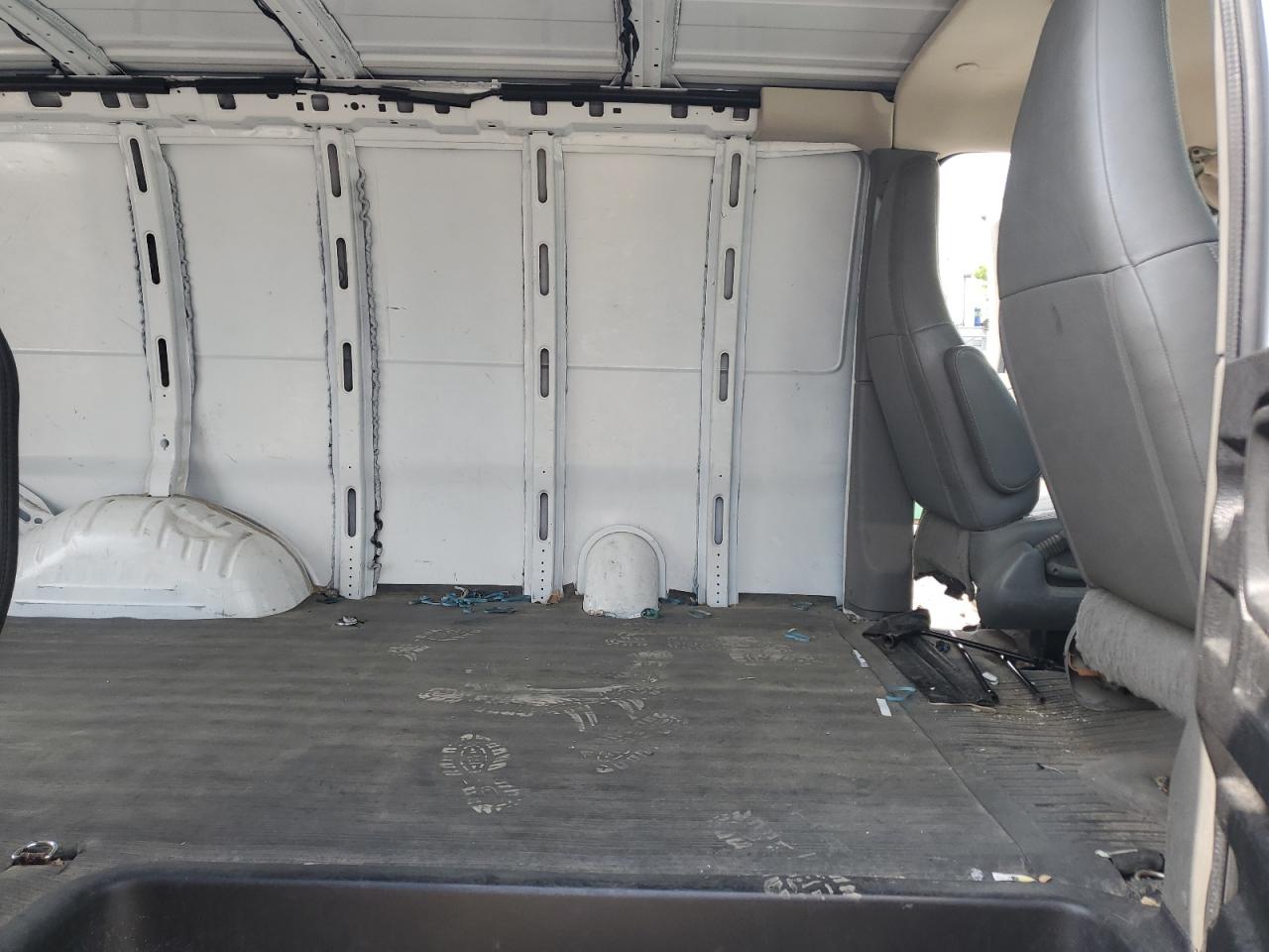 2019 Chevrolet Express G2500 VIN: 1GCWGAFP3K1368198 Lot: 63650494