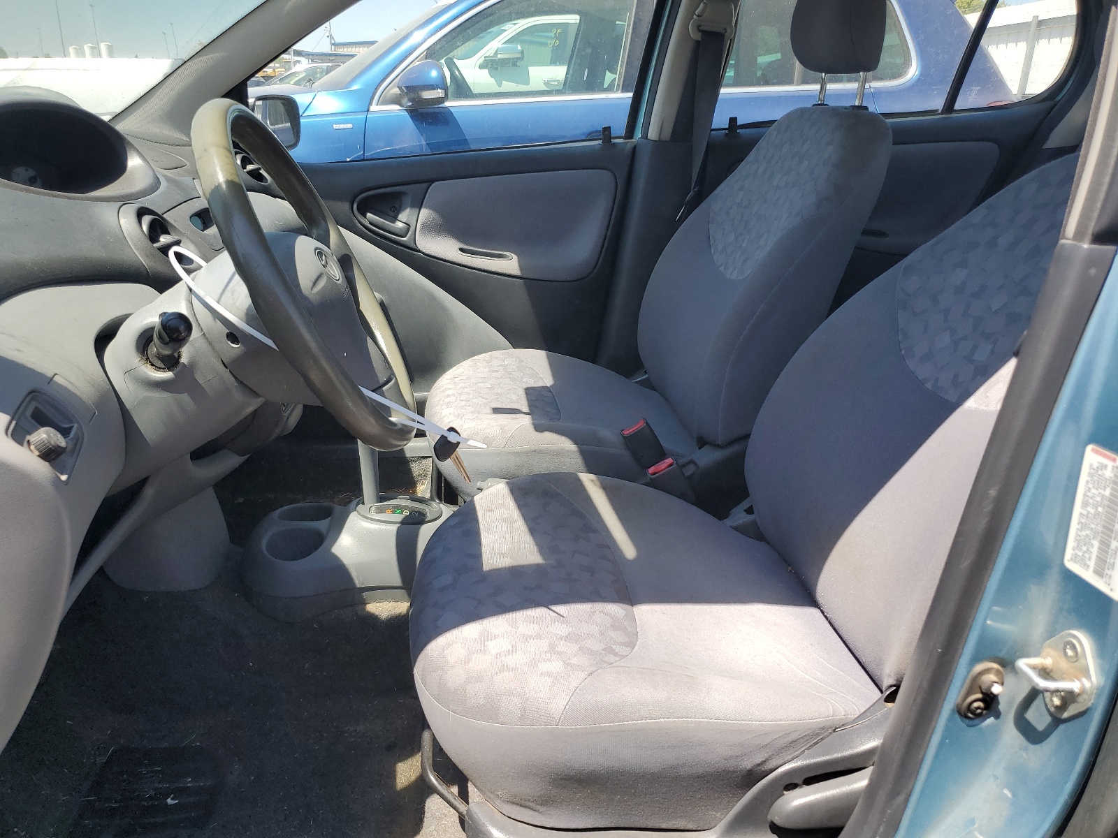 JTDBT1235Y0088133 2000 Toyota Echo