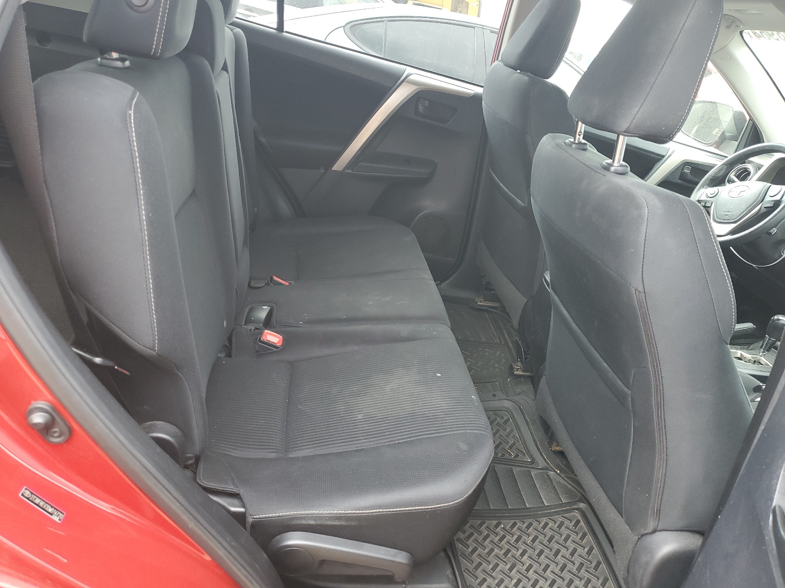 2T3RFREV3DW014720 2013 Toyota Rav4 Xle