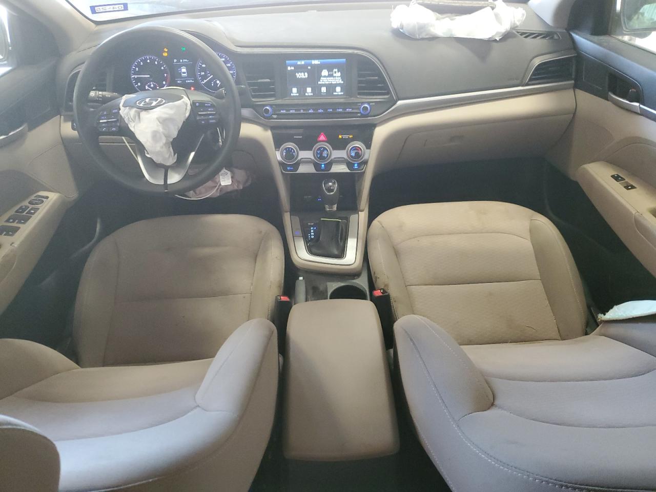 2019 Hyundai Elantra Sel VIN: 5NPD84LF6KH418165 Lot: 64445844