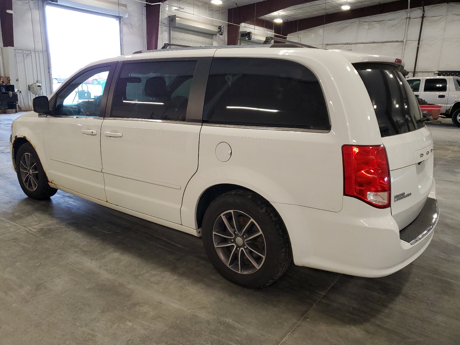 2C4RDGCGXGR335621 2016 Dodge Grand Caravan Sxt