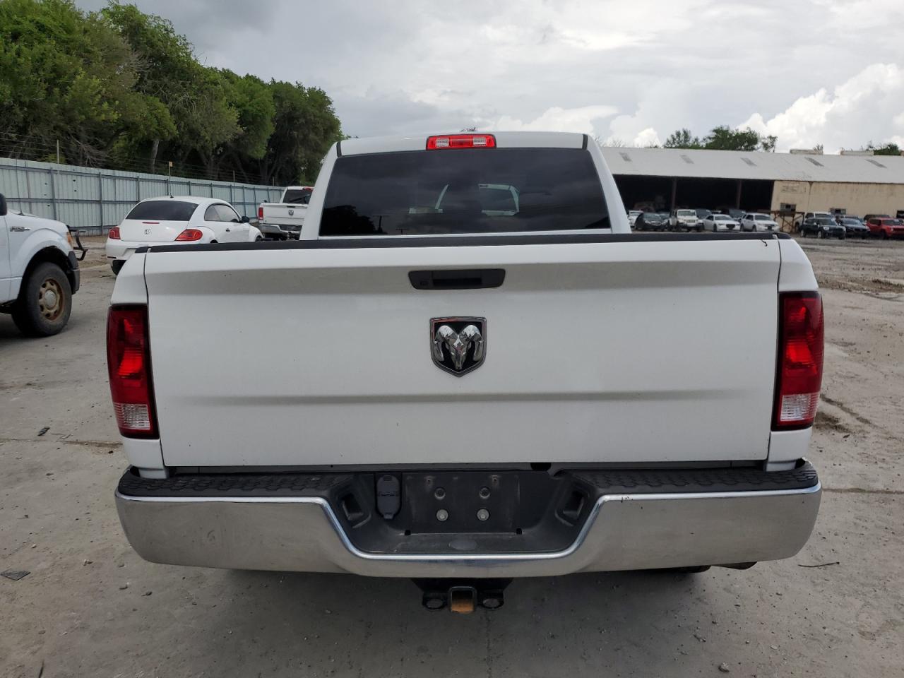 2020 Ram 1500 Classic Tradesman VIN: 1C6RR6FG0LS138626 Lot: 63981784