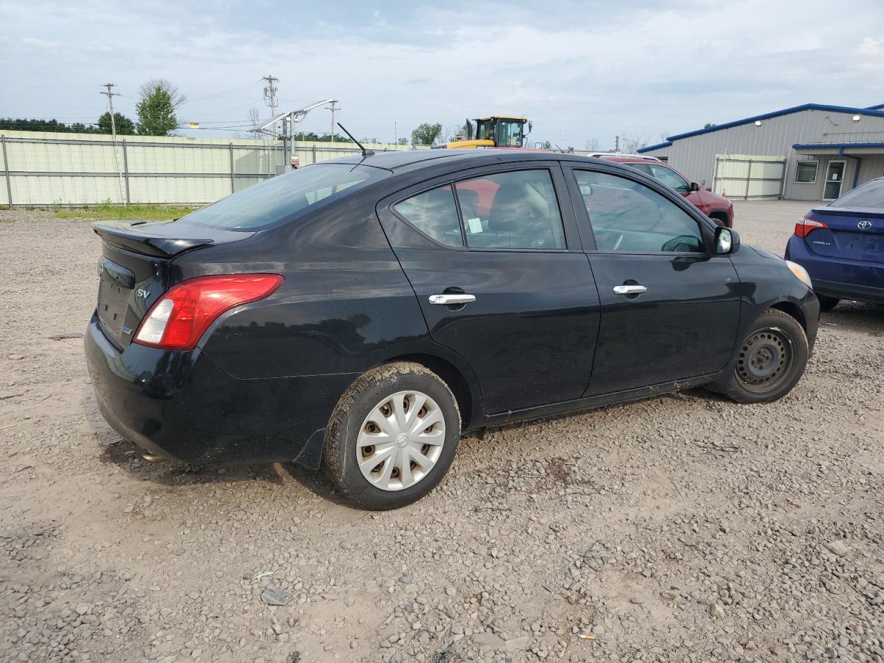 VIN 3N1CN7AP6DL858829 2013 NISSAN VERSA no.3