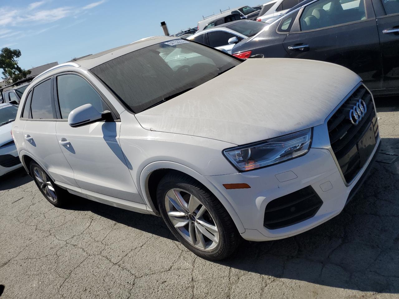 WA1ECCFS8HR012714 2017 Audi Q3 Premium