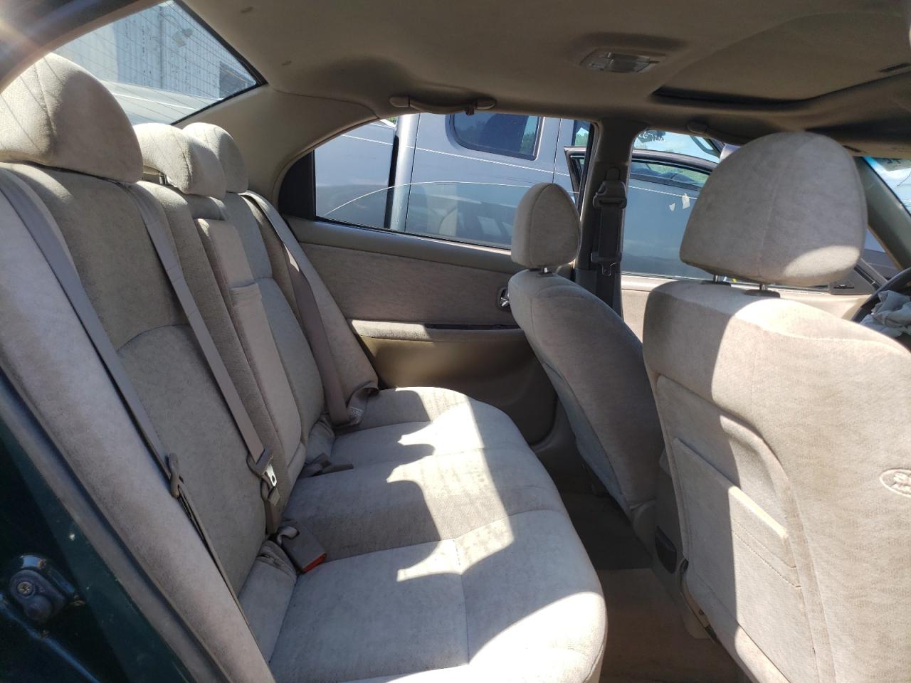 2004 Kia Optima Lx VIN: KNAGD128545342738 Lot: 62939774