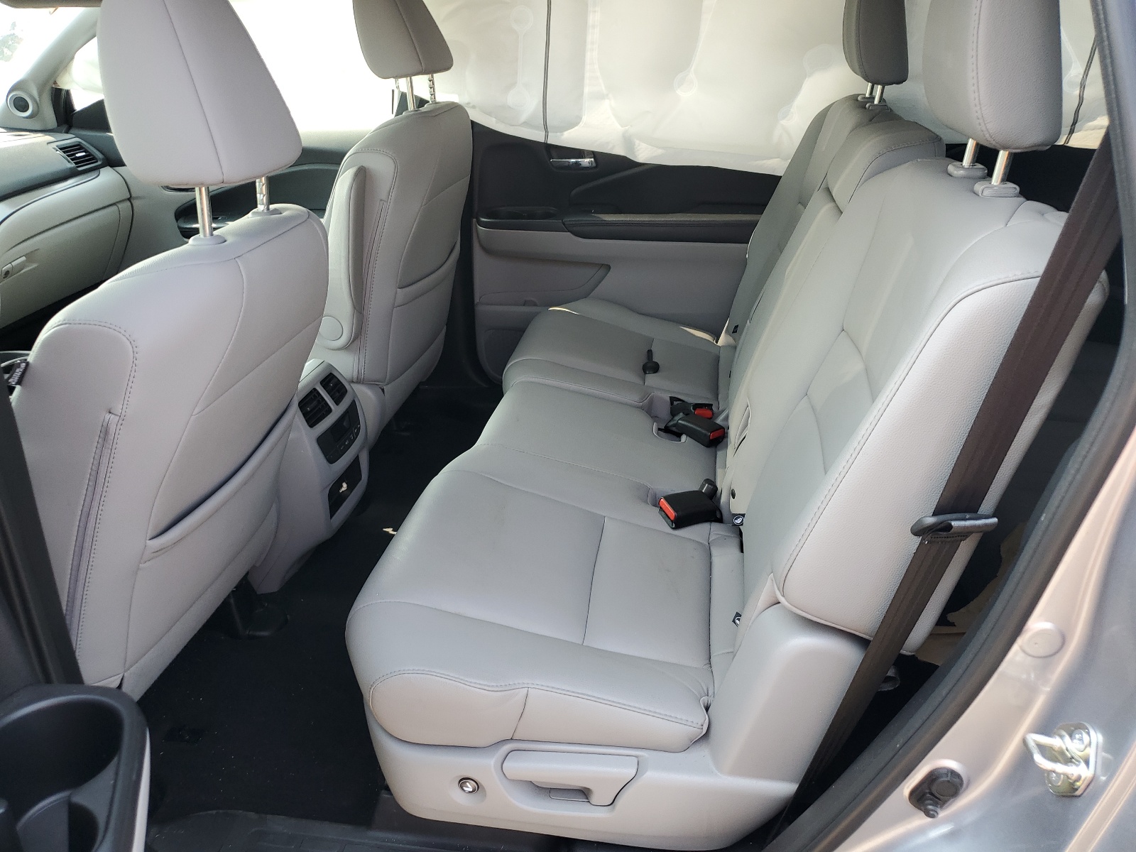 5FNYF6H73HB032797 2017 Honda Pilot Exln