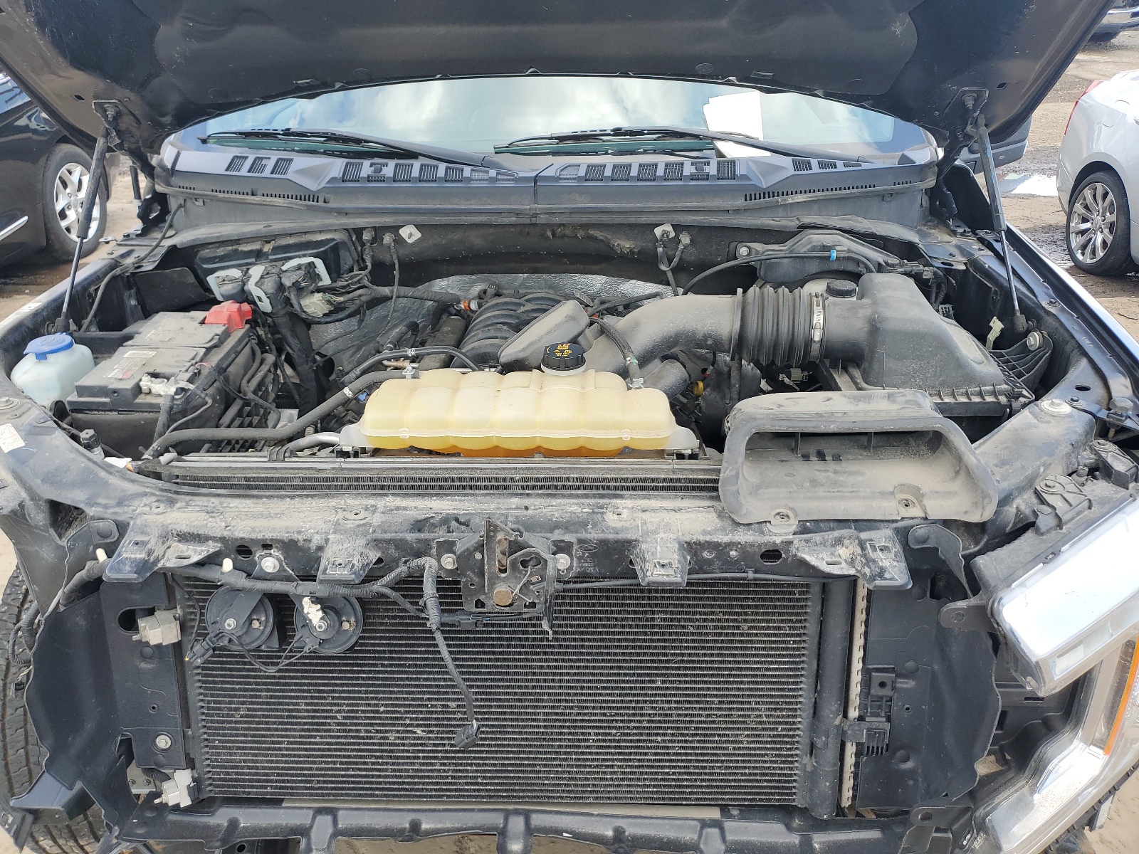 1FTEW1E51KFB27676 2019 Ford F150 Supercrew