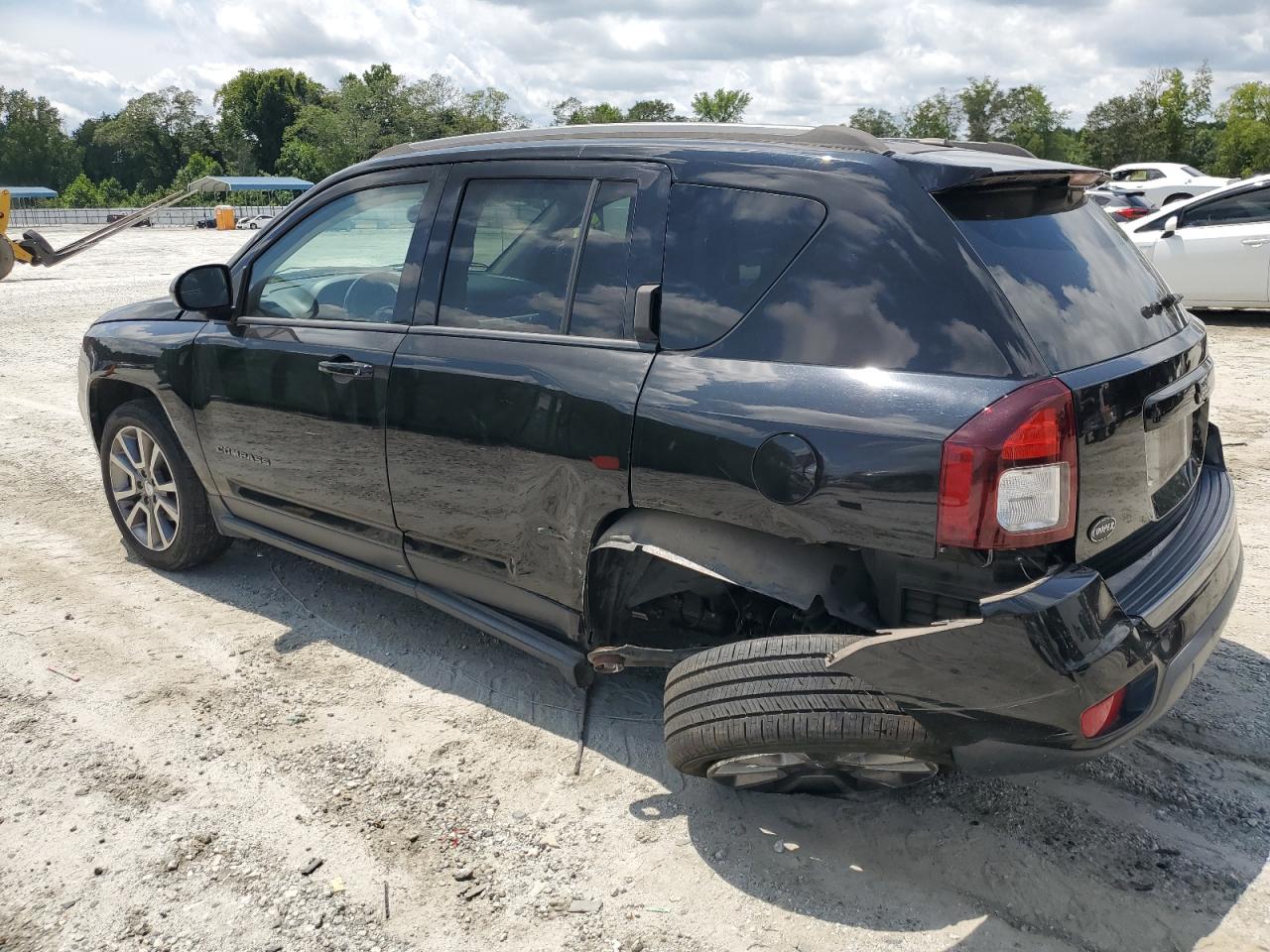 1C4NJCBA4GD590135 2016 JEEP COMPASS - Image 2