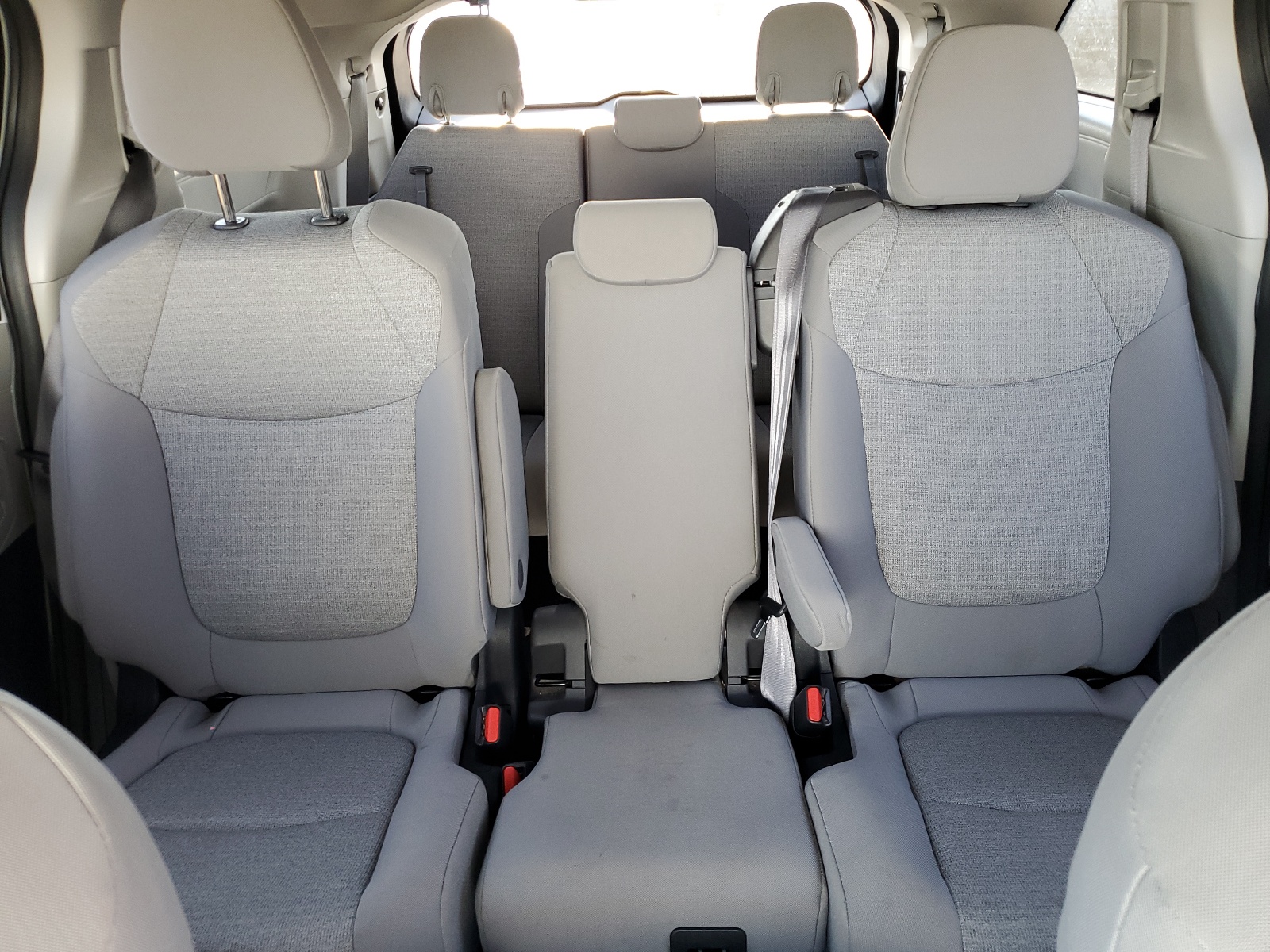 5TDBRKEC5NS096208 2022 Toyota Sienna Le