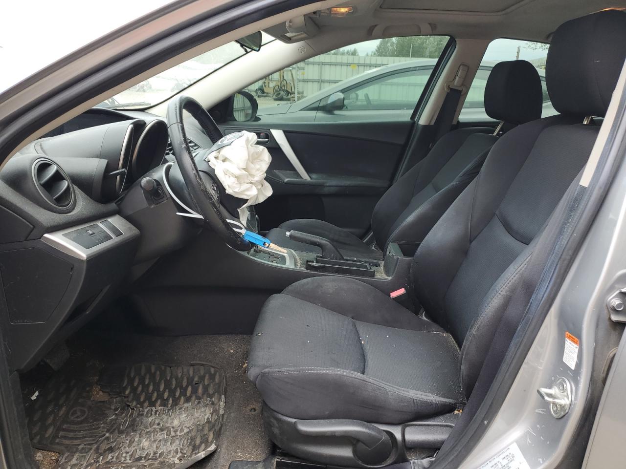 2011 Mazda 3 S VIN: JM1BL1U60B1435117 Lot: 64443294