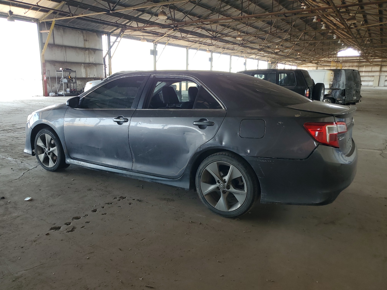 2014 Toyota Camry L vin: 4T1BF1FK4EU806411