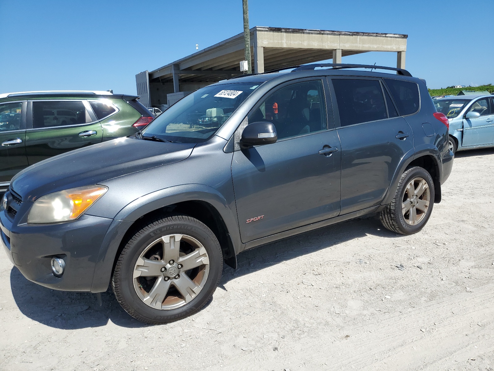 JTMRF4DV7B5045963 2011 Toyota Rav4 Sport