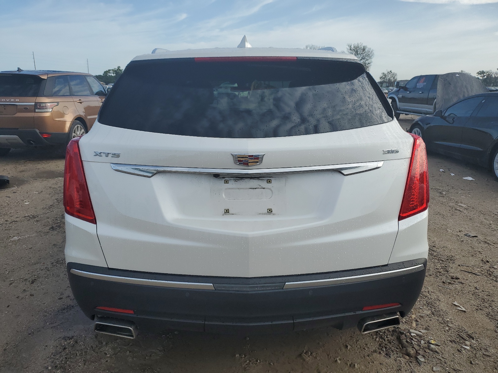 1GYKNARS8JZ110452 2018 Cadillac Xt5