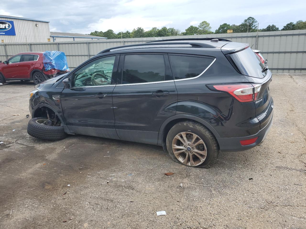 1FMCU9GD0JUD39166 2018 FORD ESCAPE - Image 2