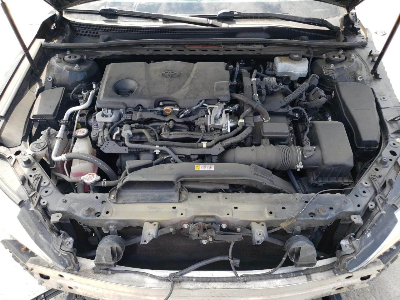 4T1B21HK7JU004339 2018 Toyota Camry Hybrid