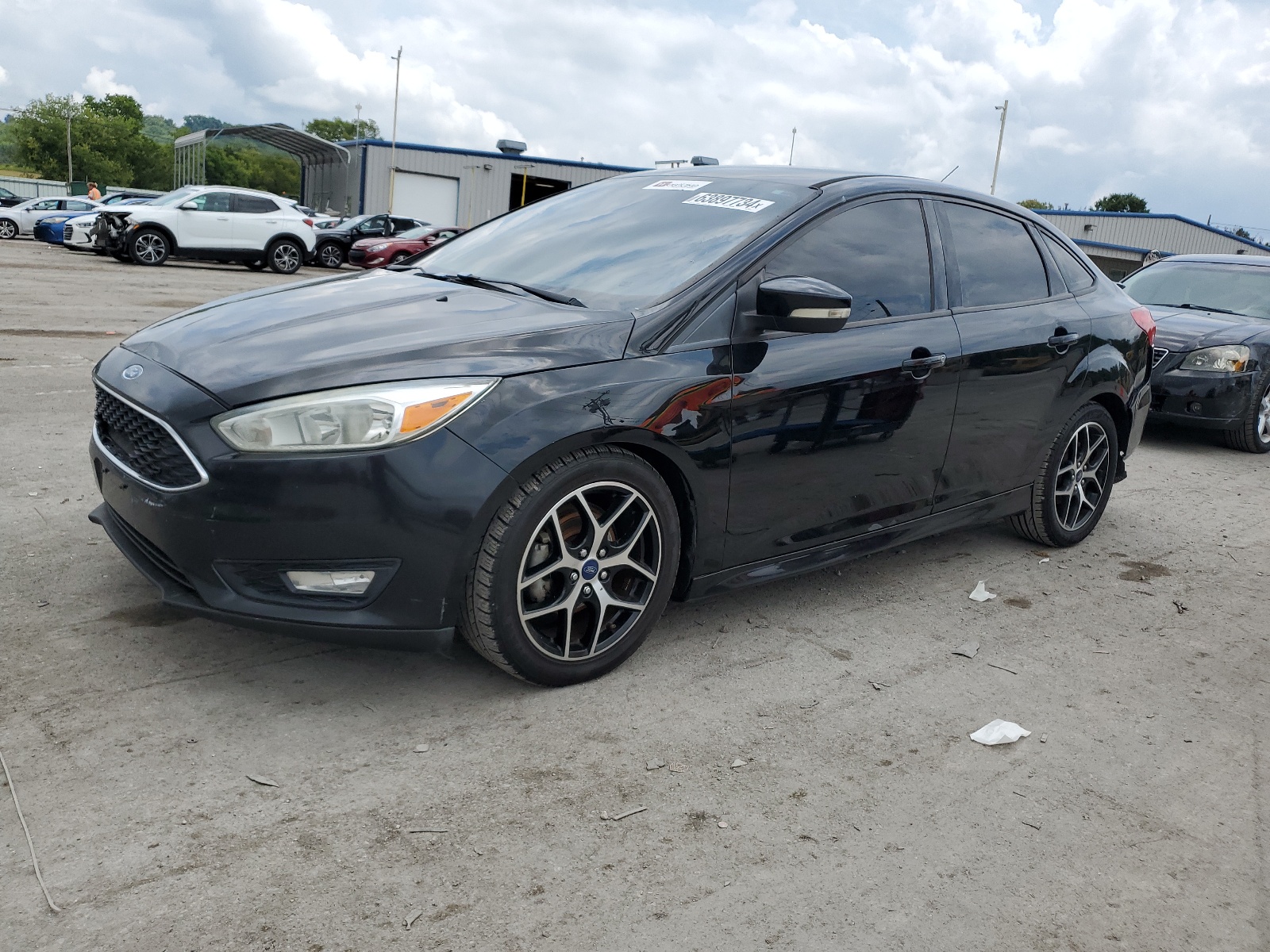 2016 Ford Focus Se vin: 1FADP3F24GL405915