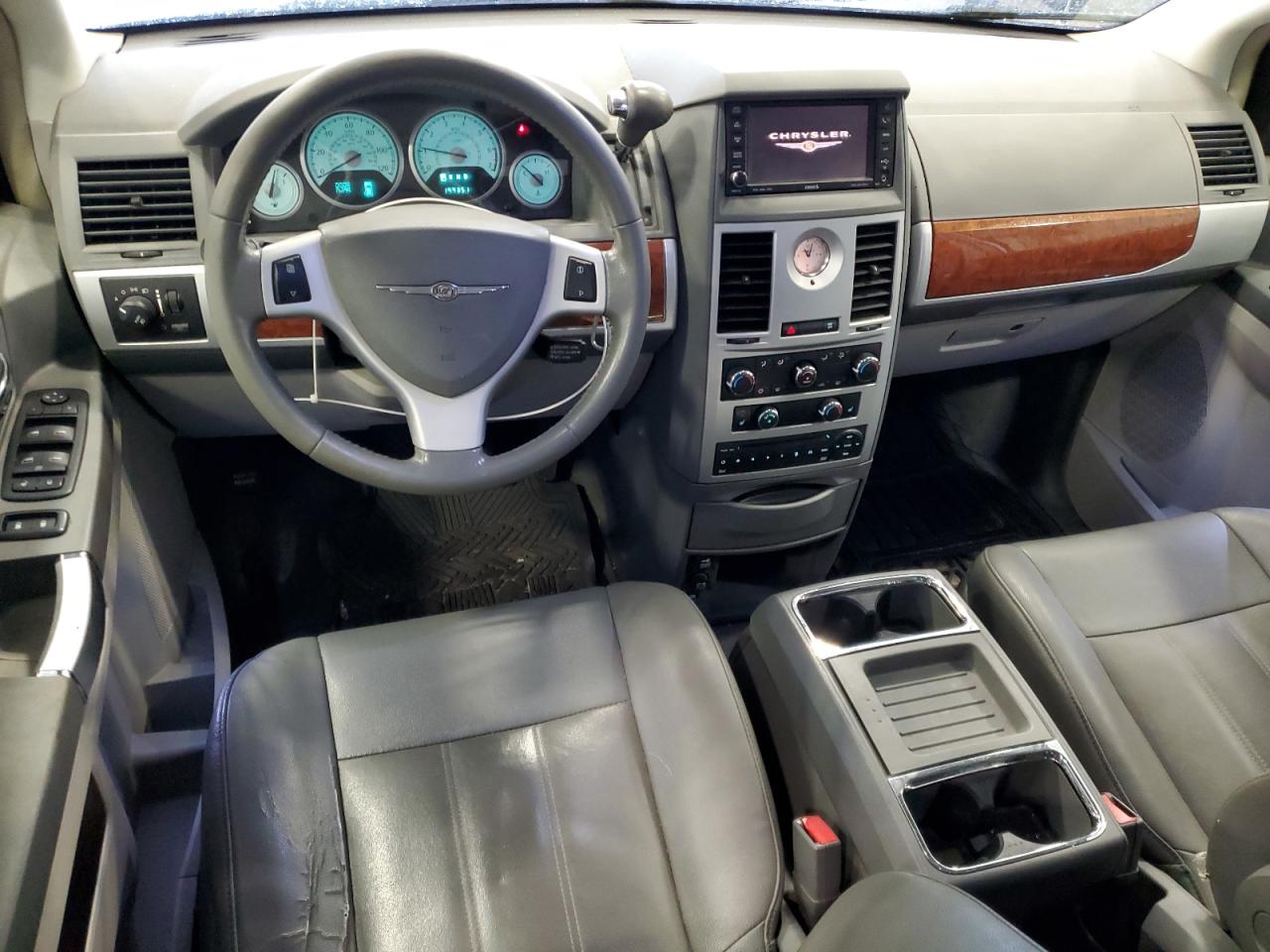 2008 Chrysler Town & Country Touring VIN: 2A8HR54P88R783334 Lot: 64185374