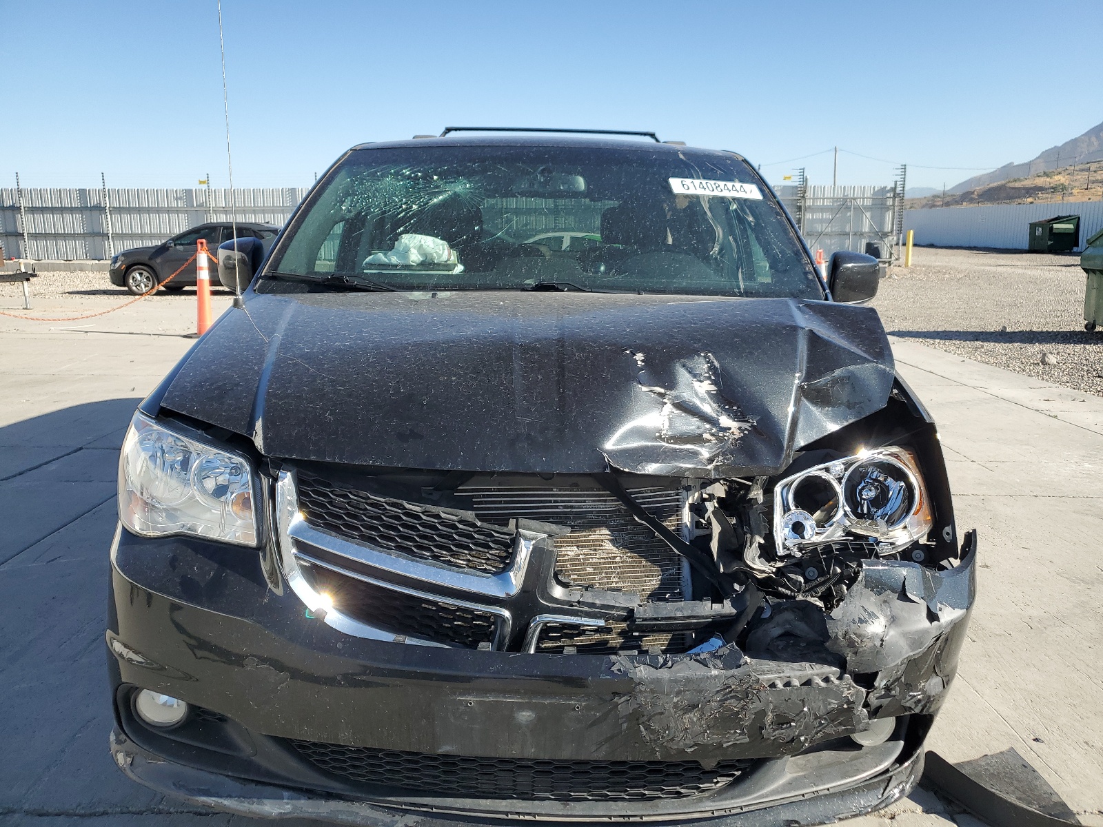 2C4RDGCG5HR695994 2017 Dodge Grand Caravan Sxt