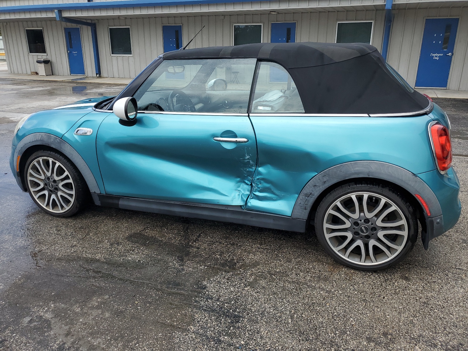 2017 Mini Cooper S vin: WMWWG9C31H3C82417