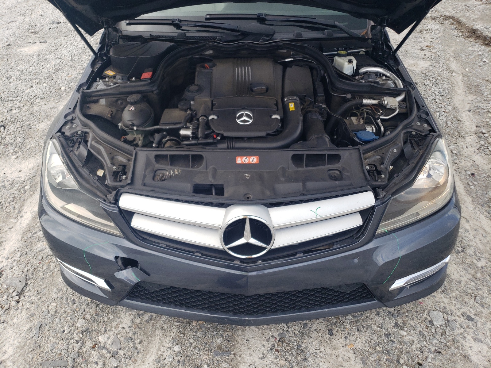 WDDGJ4HB5DG024001 2013 Mercedes-Benz C 250